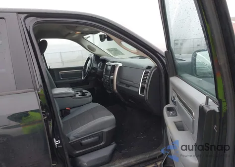 2017 Ram 1500 Big Horn 4X4 5'7 Box z USA, uszkodzony, nr VIN 1C6RR7LT7HS831255